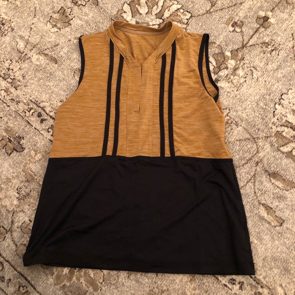 workout top